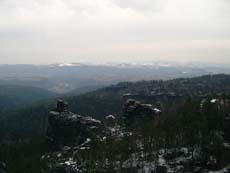 Blick zur Kleinen und Großen Hunskirche (Richtung Ost)