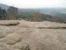 Blick zum Rauschenstein und ins Elbtal