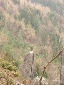 Blick auf die Flohspitze mit Gipfelbuch