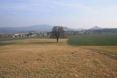 Blick nach Reinhardtsdorf und zum Zirkelstein