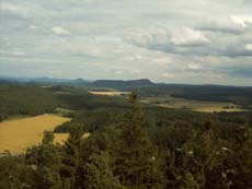 Blick zu den Zschirnsteinen