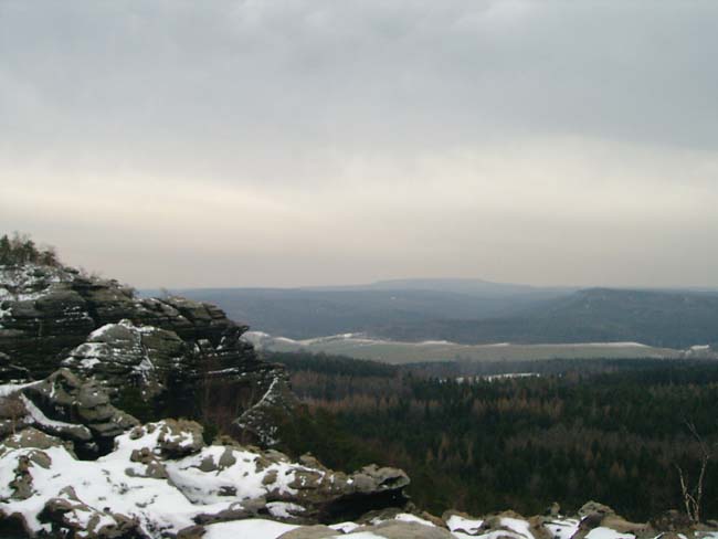 Blick zum Hohen Schneeberg, 722 m, --> 12 km