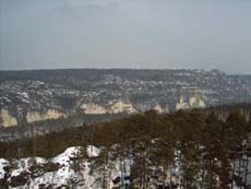 Blick auf die Felswände der Bastei