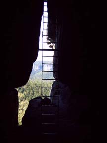 Die berühmte Leiter in der Grotte