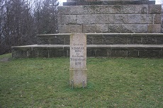 Vermessungssäule