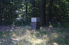 Rest der Vermessungssäule