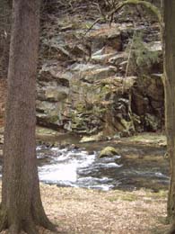 Das ist kein Sandstein, sondern Lausitzer Granit